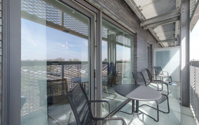 Railway to the Beach - Photo 2